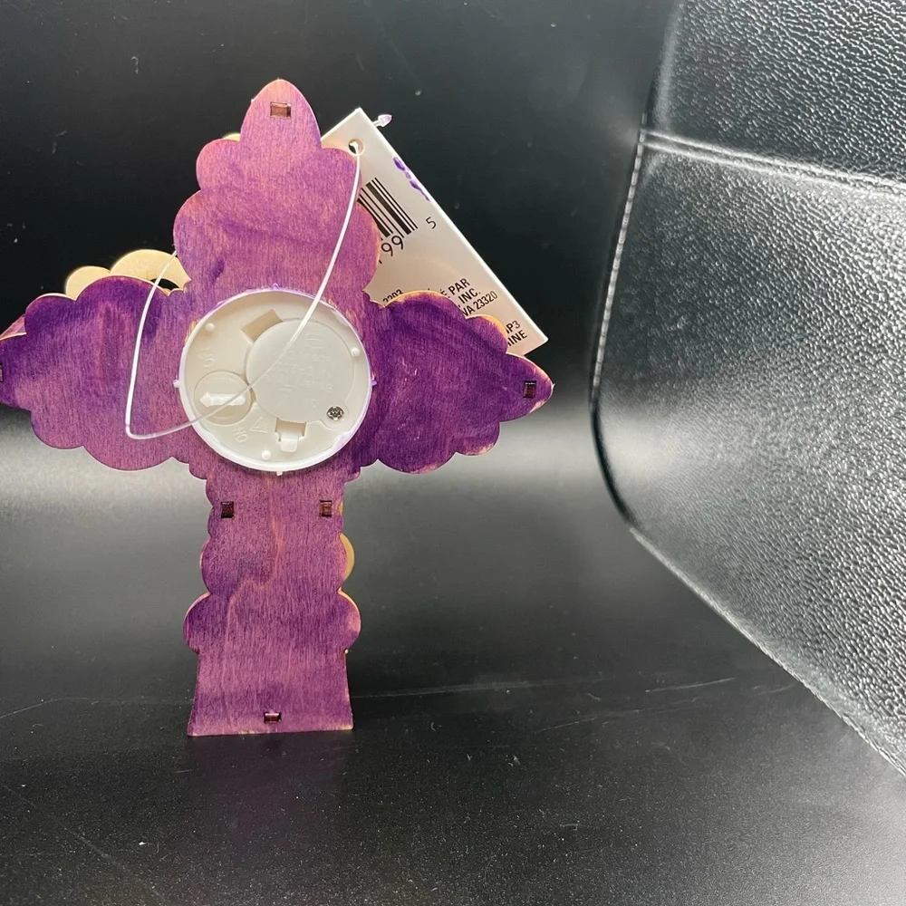 Crafters Square LED Cross Wood Light